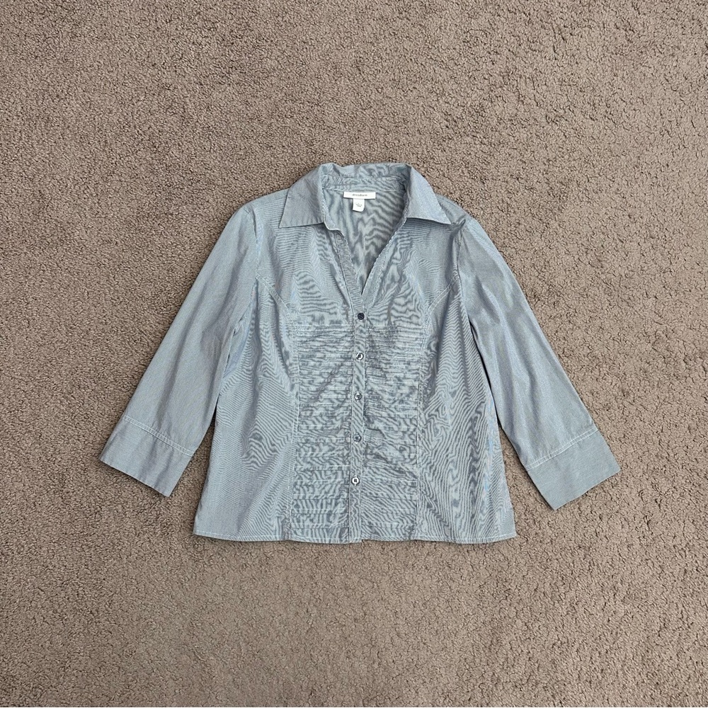 Dressbarn Pinstripe Pleated Light Blue Button Up 3/4 Sleeve Shirt Womens L